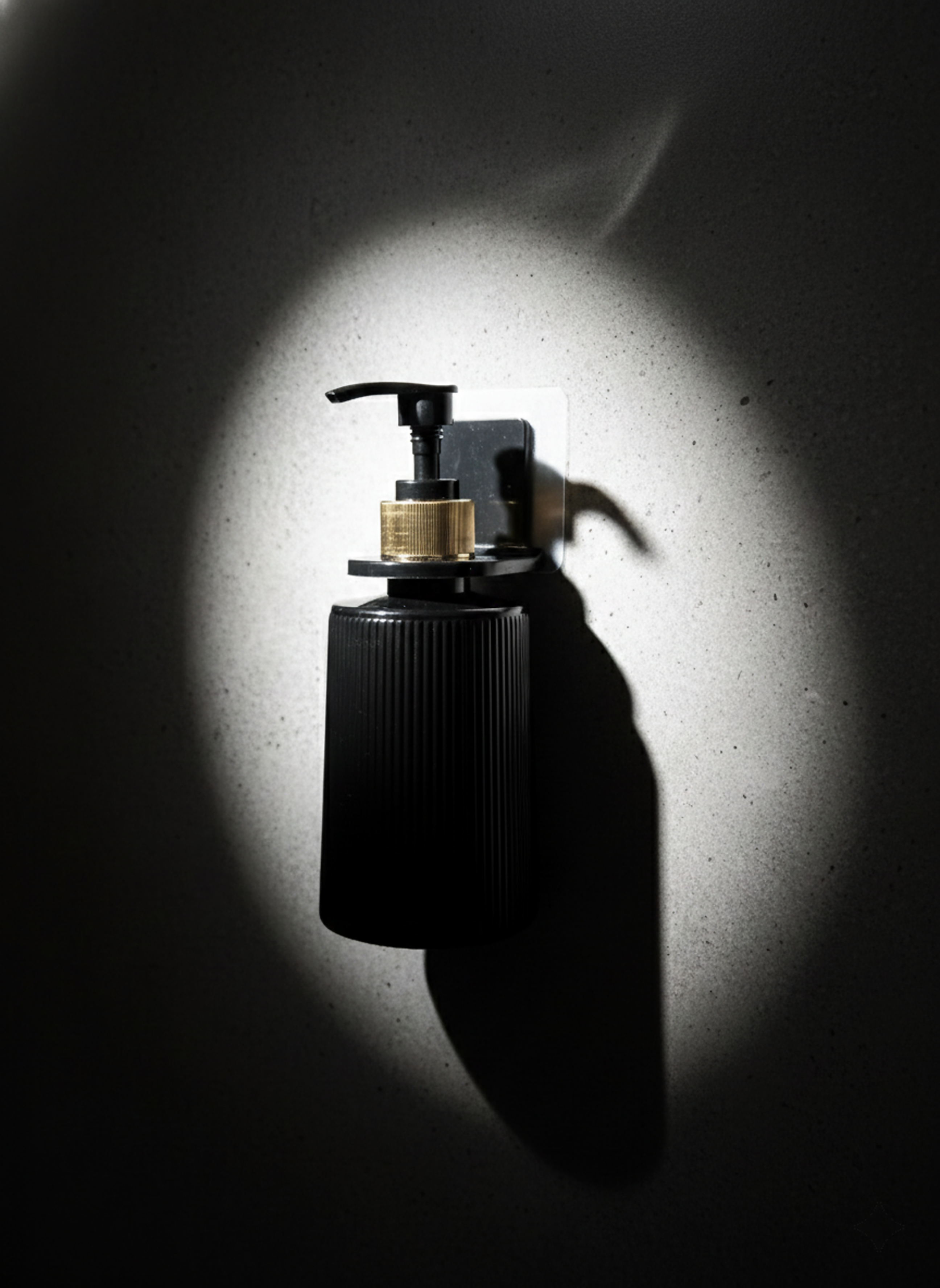 Purevana Unbreakable Premium Liquid Dispenser for Bathroom, Wash Basin, Kitchen 250 ml Shampoo, Soap, Liquid, Sanitizer Stand, Conditioner Dispenser (Black, Gold)